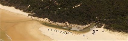 Eli Creek - Fraser Island - QLD (PBH4 00 16238)